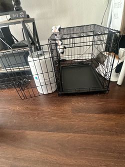 Moving sale! Dog crate - read desc