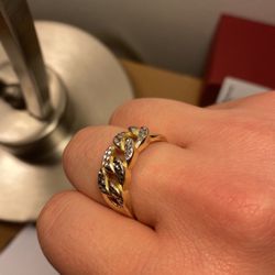 14k Gold And White Gold Diamond Cut Ring 