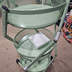 New Round Trolly On Wheels 3 Tier Pick UP ONLY Serious Buyers Please Madera Ca 