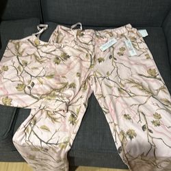 Women’s Pajama set medium