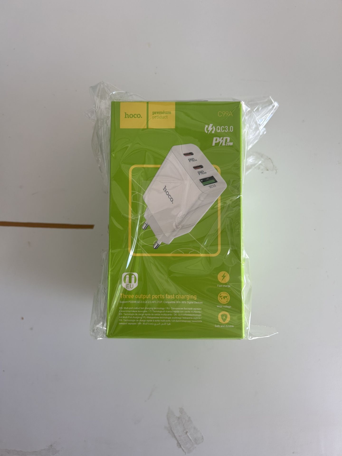 HOCO C99A PD20W + QC3.0 Wall Charger