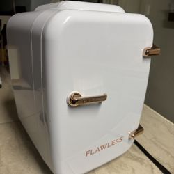 Flawless Mini Fridge 