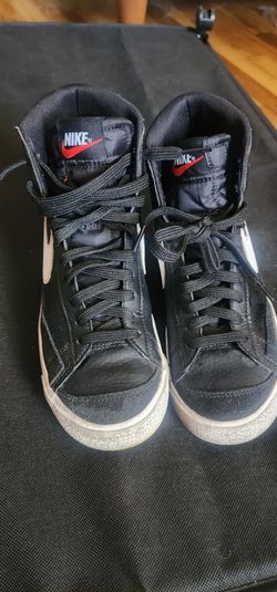 Nike Youth Blazer Mid ‘77 GS High Top DA4086-002 Black White, Size 5