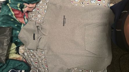 Essential Hoodie