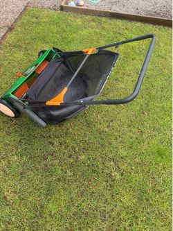 Lawn sweeper