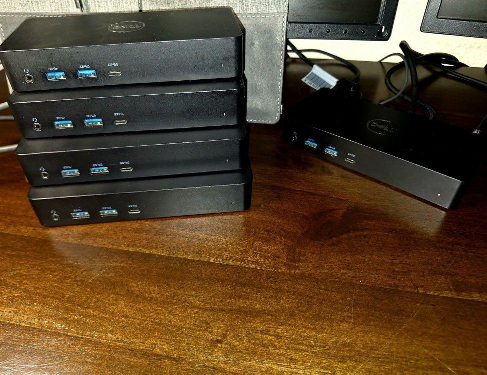Dell D6000g Docking Stations 