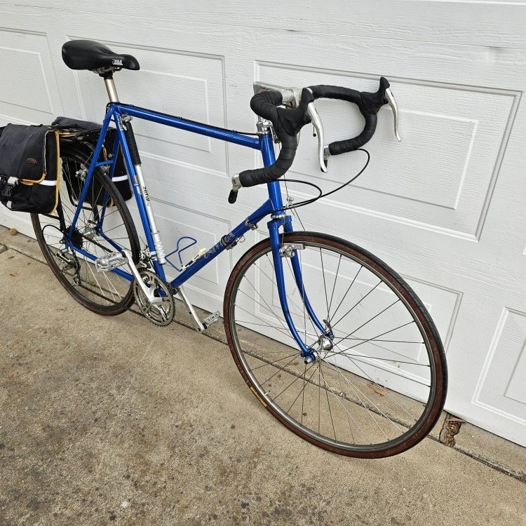 Tall 62cm Univega Viva Touring Road Bike w/ Rear Rack for Sale in