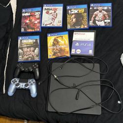 Ps4 With Games And Accessories 