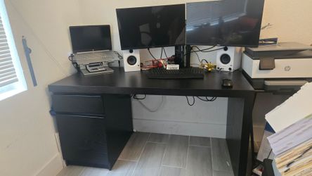 Office desk