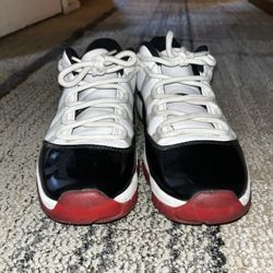 Jordan 11 Breds