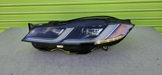 Jaguar F Pace Headlight 