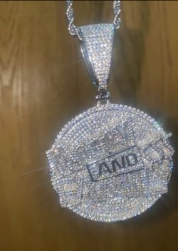 Cubic Zirconia Platinum Plated “Money and Family” Pendant 61CM Rope chain (NEW)