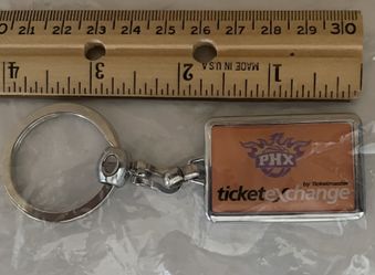 - The Phoenix Suns are in the NBA finals - Celebrate with a Phoenix Suns keychain.