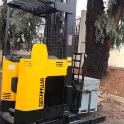 Caterpillar Reach Forklift 