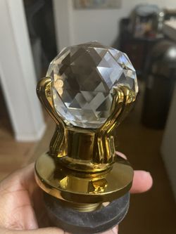 Luxury Gold Finish Bathroom Faucets