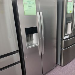 Refrigerator, Whirlpool new open box 36” W fridge