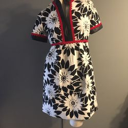 Custom Hand Made 100% Cotton Black & White Floral Print With Leather Red Ribbon Trimmed Mini Dress Size Small 