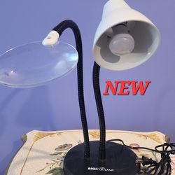 Big Eye Two Arm Lamp NEW