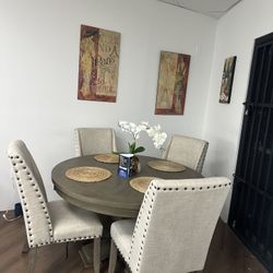 5pc Round Dining Table 