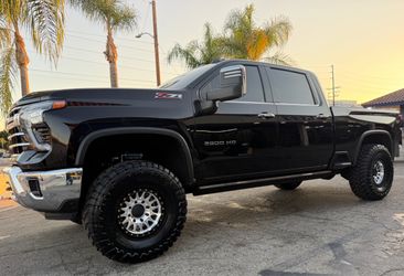 Kmc 445 Custom Black/ Ring 17x9 8x180 +0 Offset With Toyo M/T 37x13.50R17 Tires 🔥🔥🔥