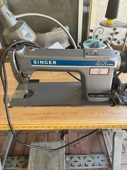 Singer Industrial Sewing Machine