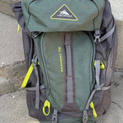 High Sierra Hiking Backpack 