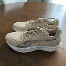 Woman Sneakers Puma 