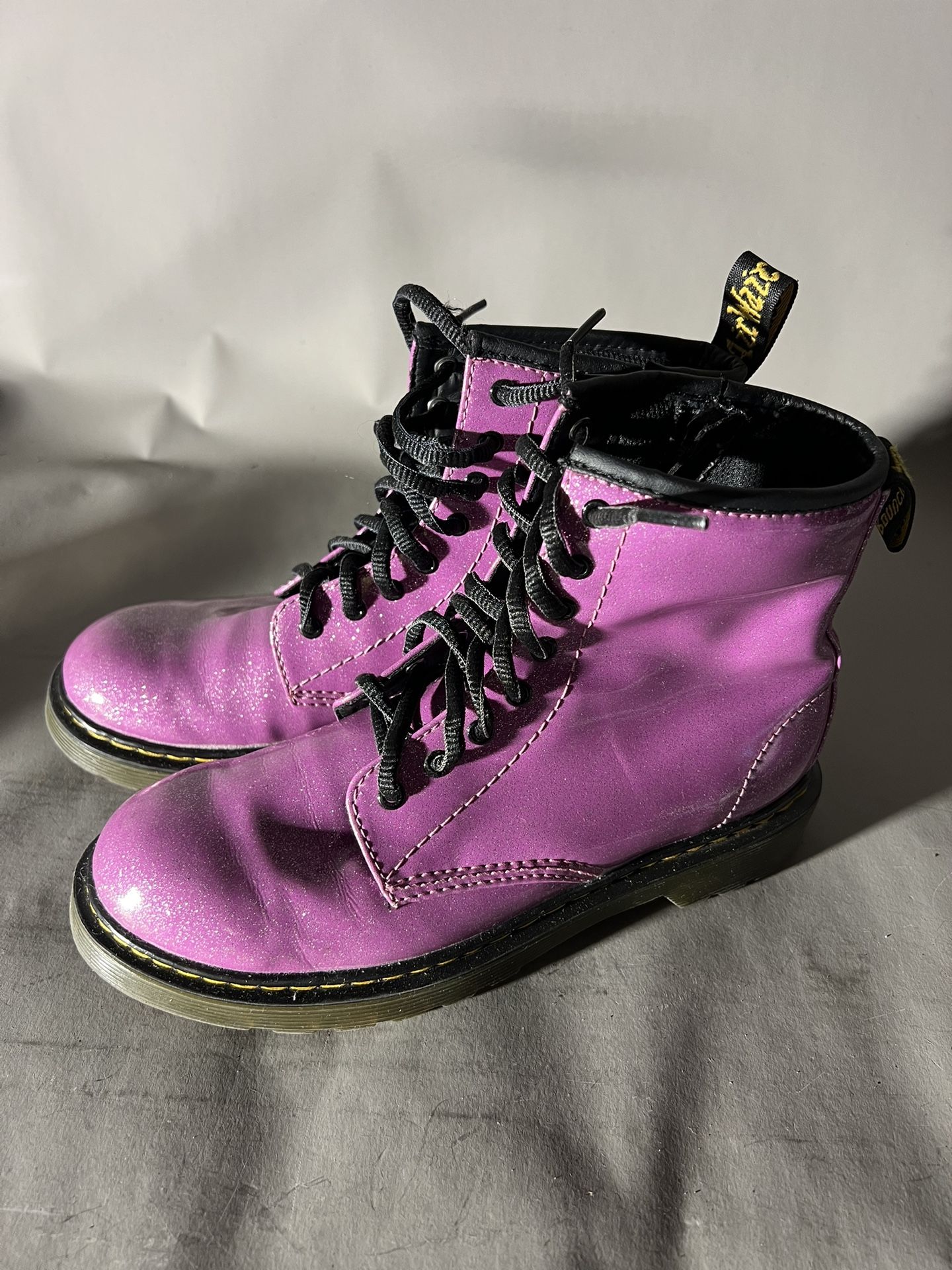 Dr Martens Girls Boots Sz 5