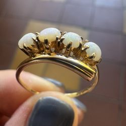 14K Solid Gold 585 Natural Australian Opal Ring – Size 9.5