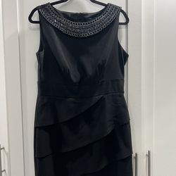 Women's dress