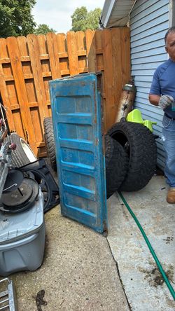Gmc sierra tailgate