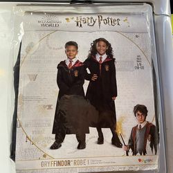Gryffindor Robe (Child Lg 10-12)