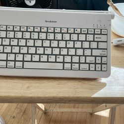 Brookstone Bluetooth Keyboard