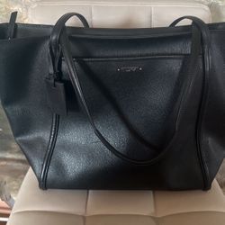 Tumi Women Shoulder Bag 