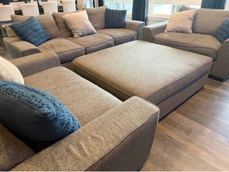 Sofas, Ottoman & Throw Pillows