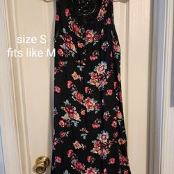 Cute Black Floral Dress S