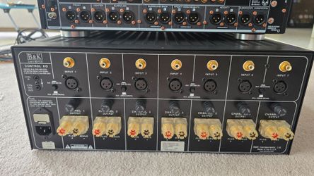 B&K Reference 7 channel (200w/channel) amplifier