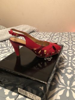 Red heel
