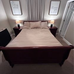 Wooden Queen Bed Frame (Frame, Mattress, Boxspring)