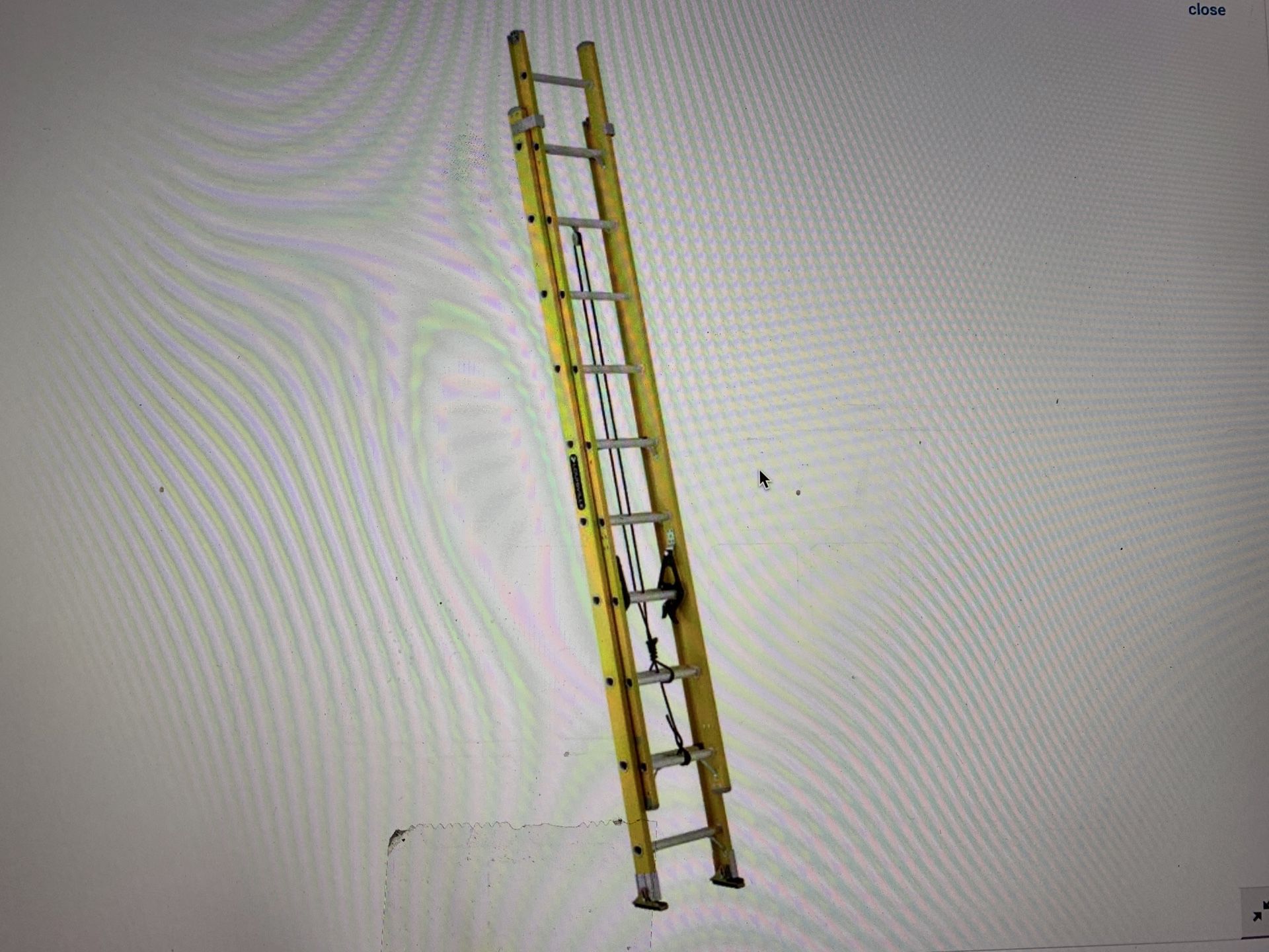 Louisville 20 Ft Extension Ladder excellent condition.