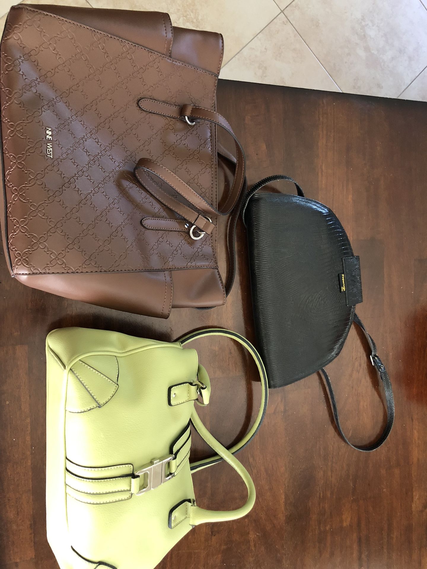 OMG WOW Deal!!  4 Differently Styled n Unique Purse