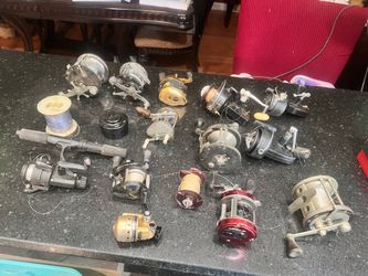 vintage fishing reel lot
