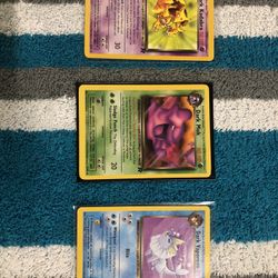 Pokémon Cards (Dark)