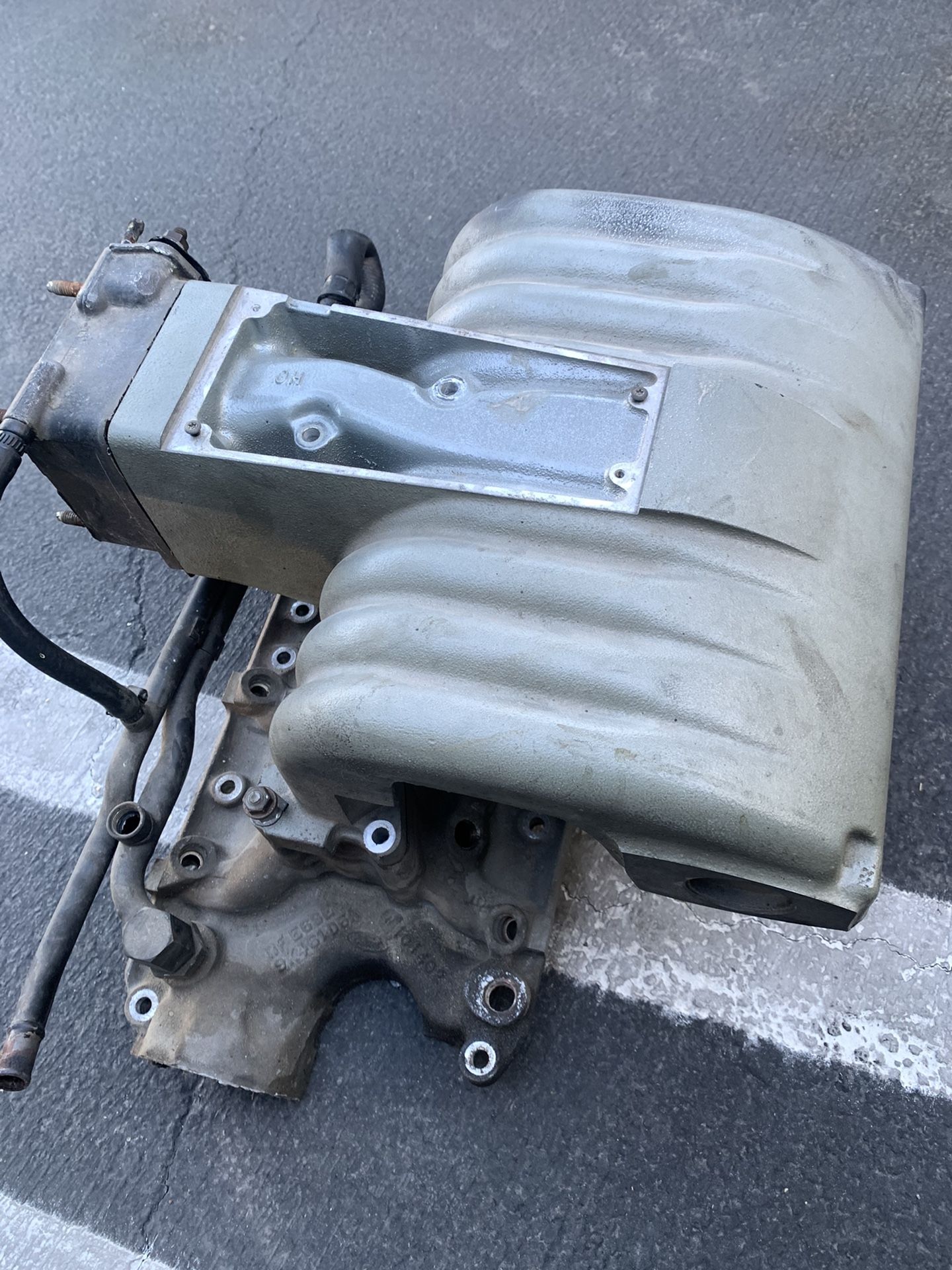 87-93 mustang 5.0 intake manifold