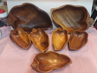 Mid-Century 7-Piece Leaf Shaped Wooden Salad Serving Set