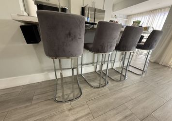 Set Of 2 Stool Bar Deluxe Chairs