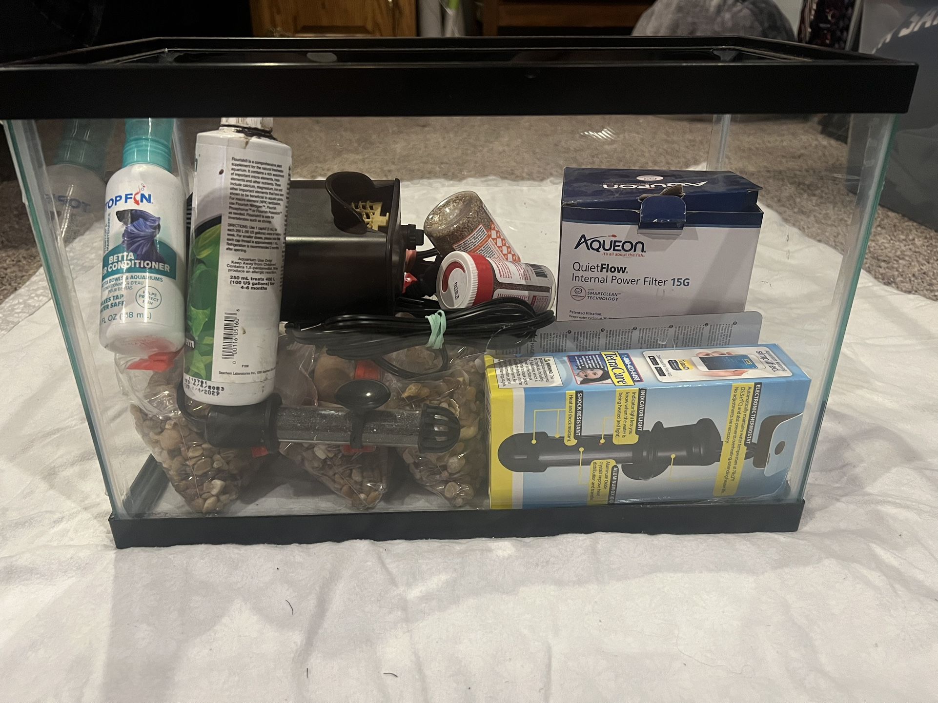 Aqueon 5.5 Gallon Fish Tank Setup