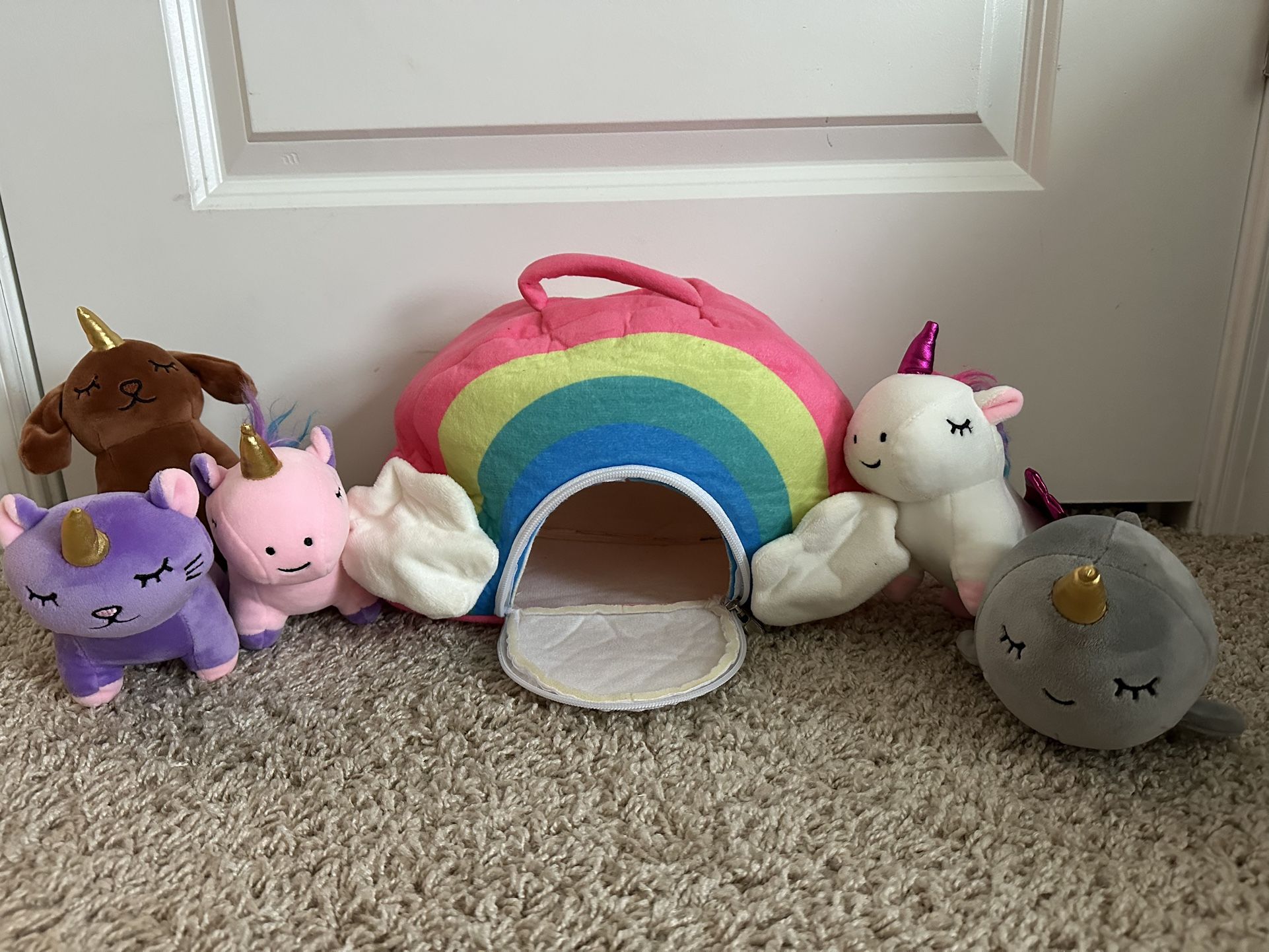 Unicorn Plushies In a Rainbow Case