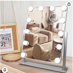 Vanity Mirror Great Deal New In Box Not Opened 