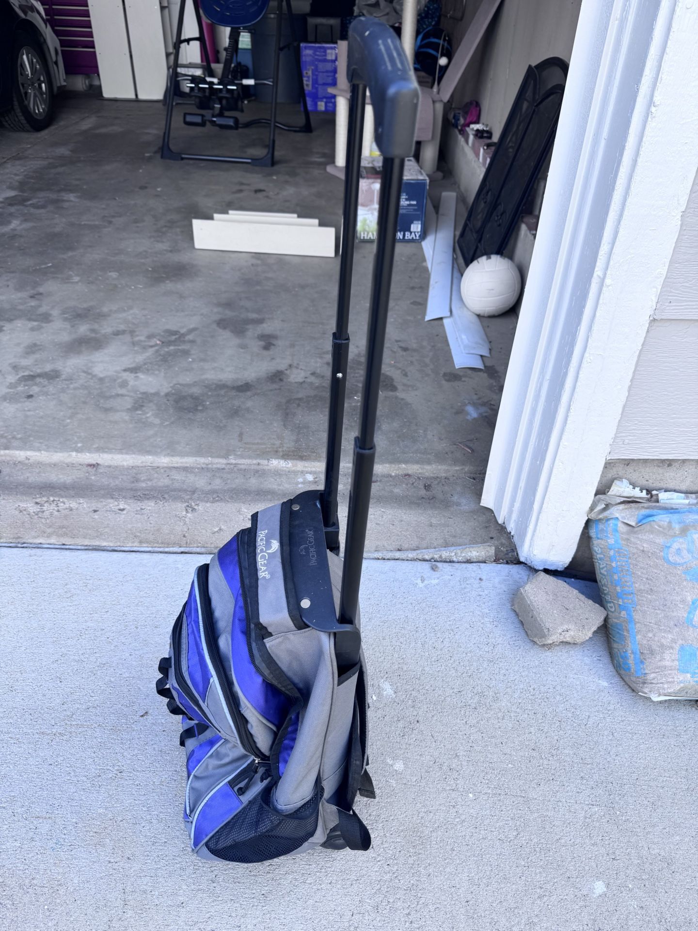 Travel Backpack w/ Wheels